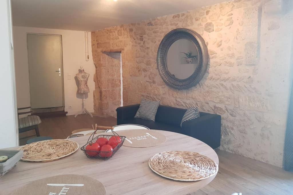 Superbe Loft T4 De 96 M2 Au Coeur Perigueux Appartement Buitenkant foto