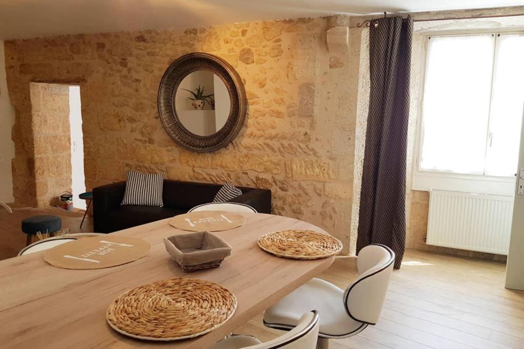 Superbe Loft T4 De 96 M2 Au Coeur Perigueux Appartement Buitenkant foto