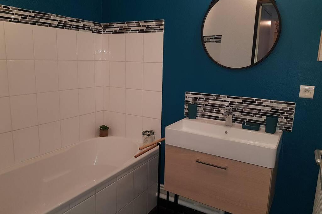 Superbe Loft T4 De 96 M2 Au Coeur Perigueux Appartement Buitenkant foto