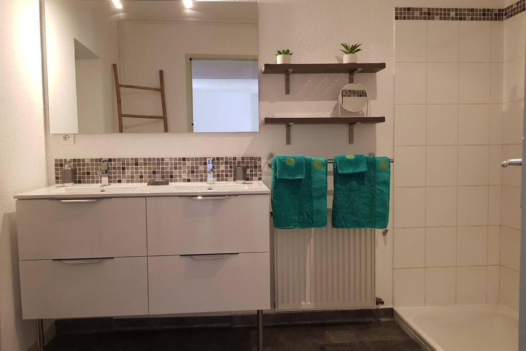 Superbe Loft T4 De 96 M2 Au Coeur Perigueux Appartement Buitenkant foto
