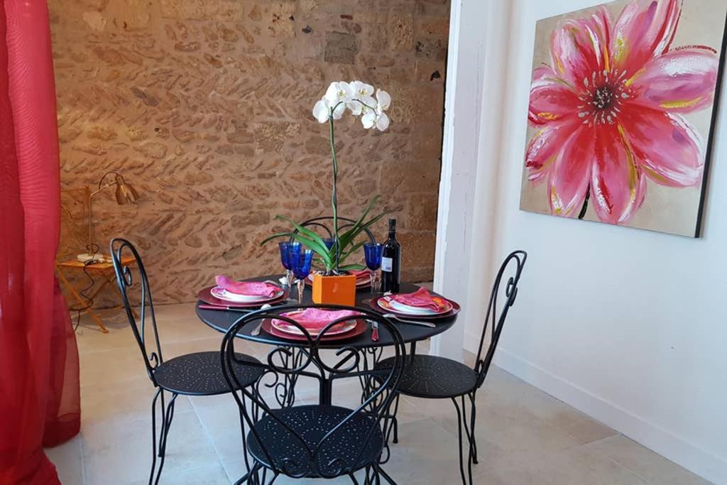Superbe Loft T4 De 96 M2 Au Coeur Perigueux Appartement Buitenkant foto